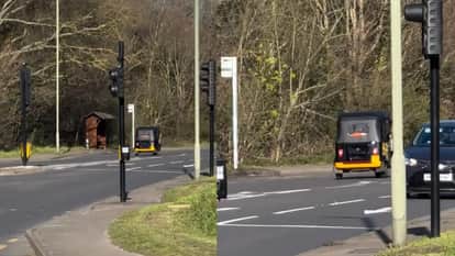 London road auto rickshaw seen running on the streets people remembered india video goes viral