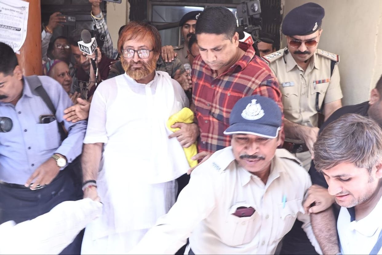 Indore News Asaram's son Narayan Sai in Indore Family Court over divorce case