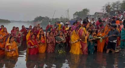 chaiti chhath 2026 bihar ghats devotees crowd sandhya arghya muzaffarpur saran purnia samastipur darbhanga