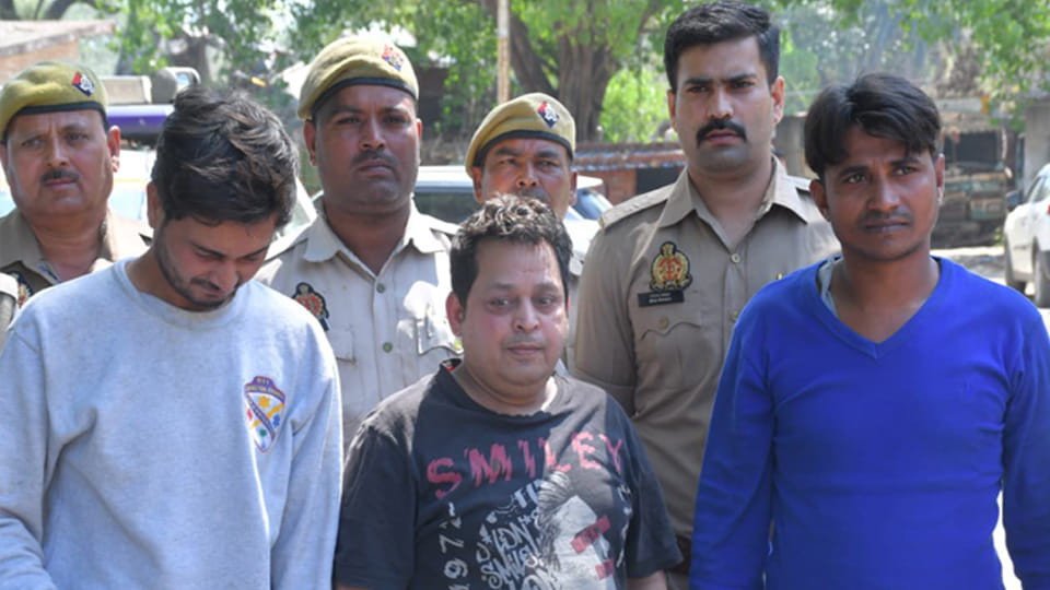 UP: Jeweler Arrested Along with Two Accused Who Committed Theft by Digging a Tunnel