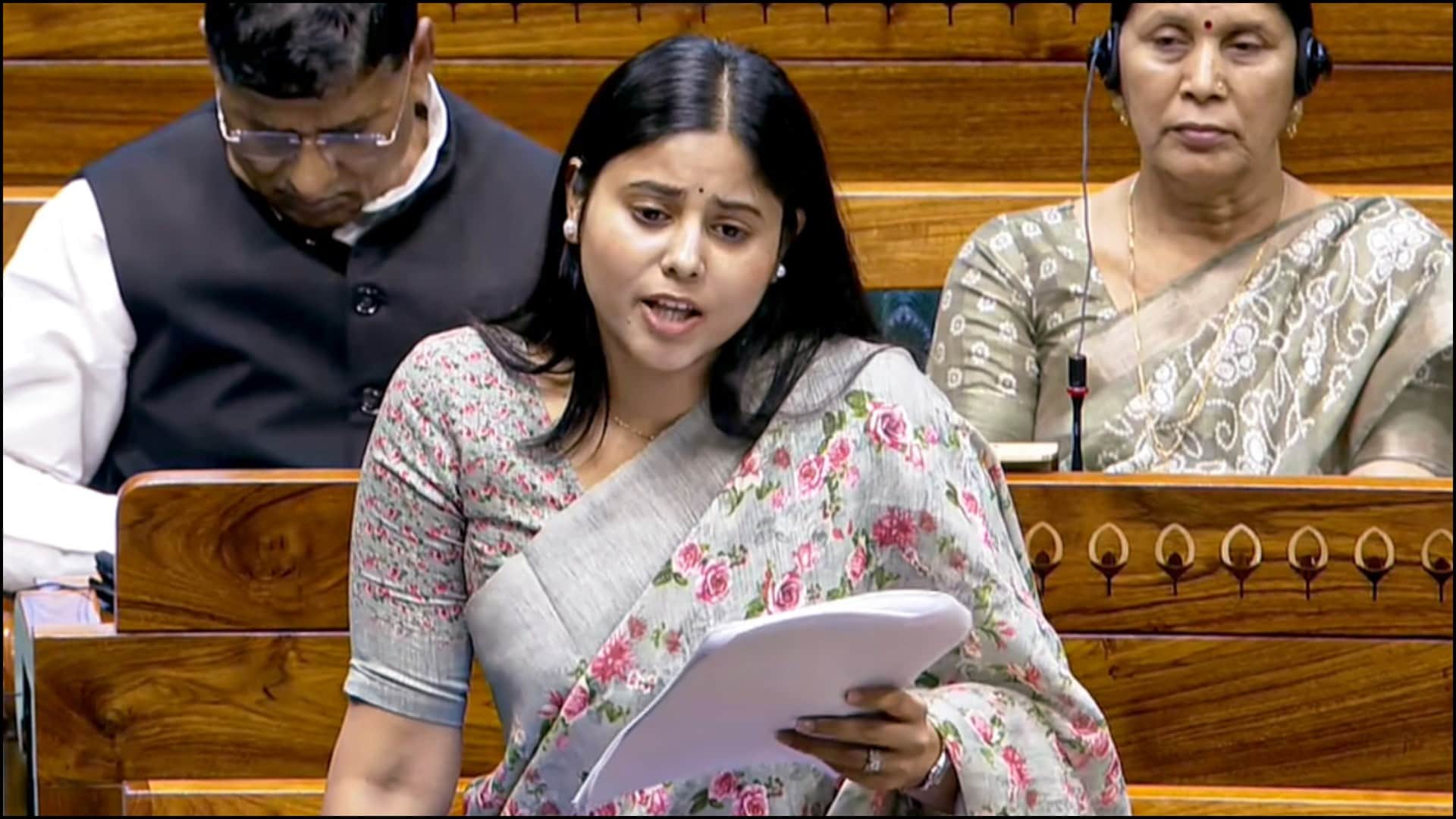 Summer Fashion Of Women Leaders in Parliament Saree Style Inspiration