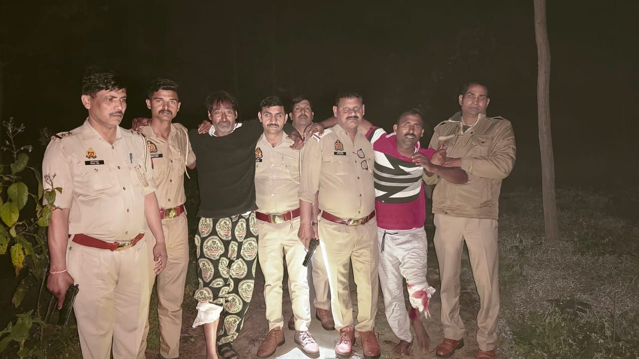Two Accused of Cattle Smuggling Arrested in Police Encounter in Bareilly