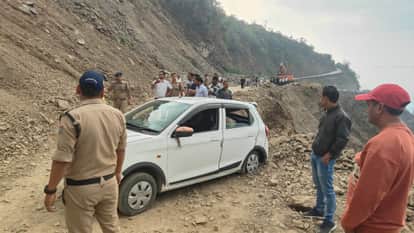 Accident on Rishikesh-Gangotri Highway Boulder Falls on Moving Car at Bagaddhar Couple Has Narrow Escape
