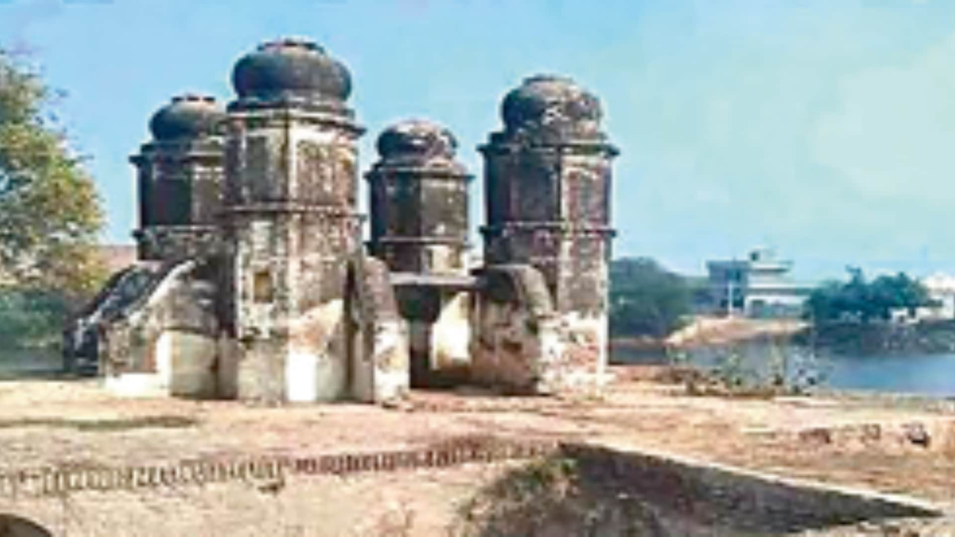 रोहनात गांव