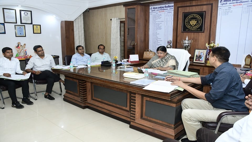 Agra University Approves Budget Doubles Financial Aid for Staff