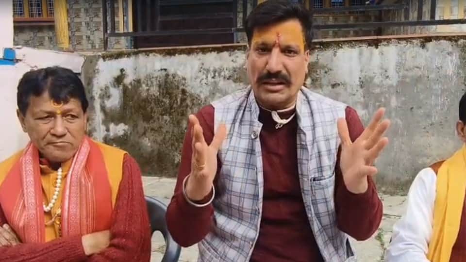 यमुनोत्री मंदिर समिति के प्रवक्ता पुरुषोत्तम उनियाल