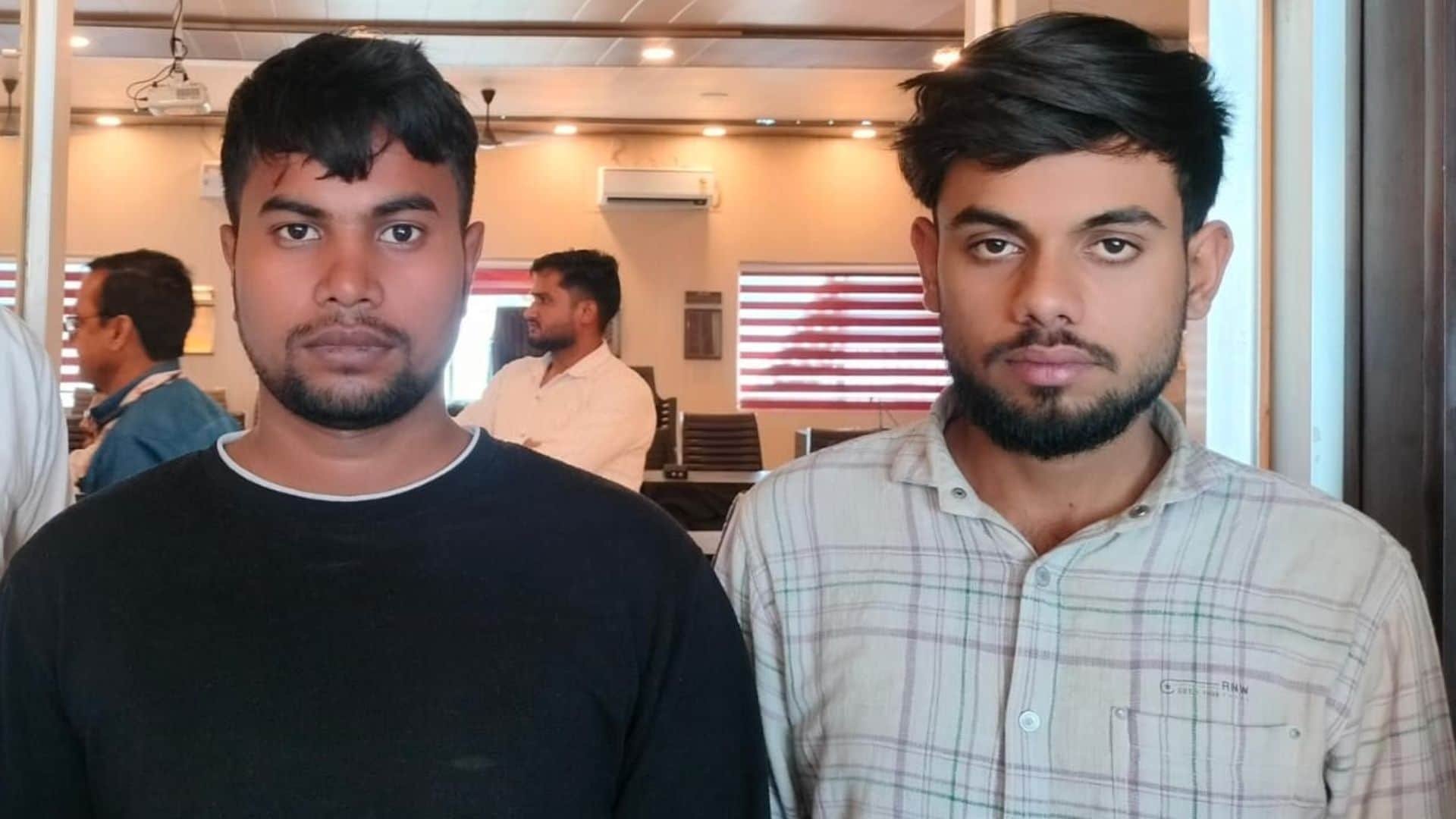 अवन राजभर और प्रियांशू यादव गिरफ्तार।