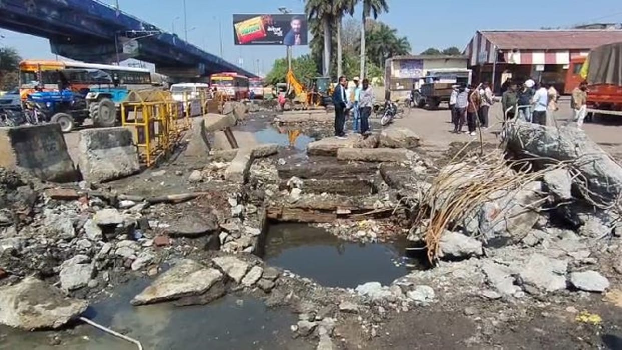 Two Junior Engineers and others Held Responsible for Satellite Drain Tragedy in Bareilly