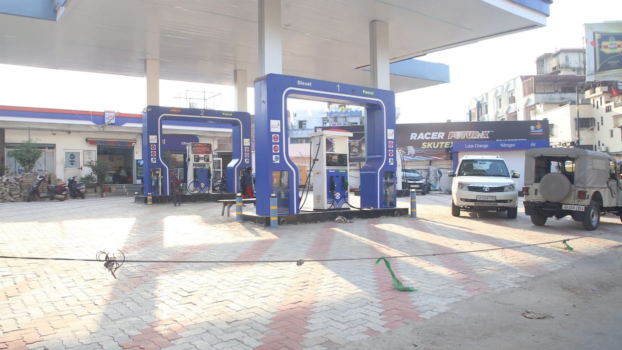 Fuel Shortage Consumption Quadruples Amid Rumors of Petrol Running Out Stocks Depleted