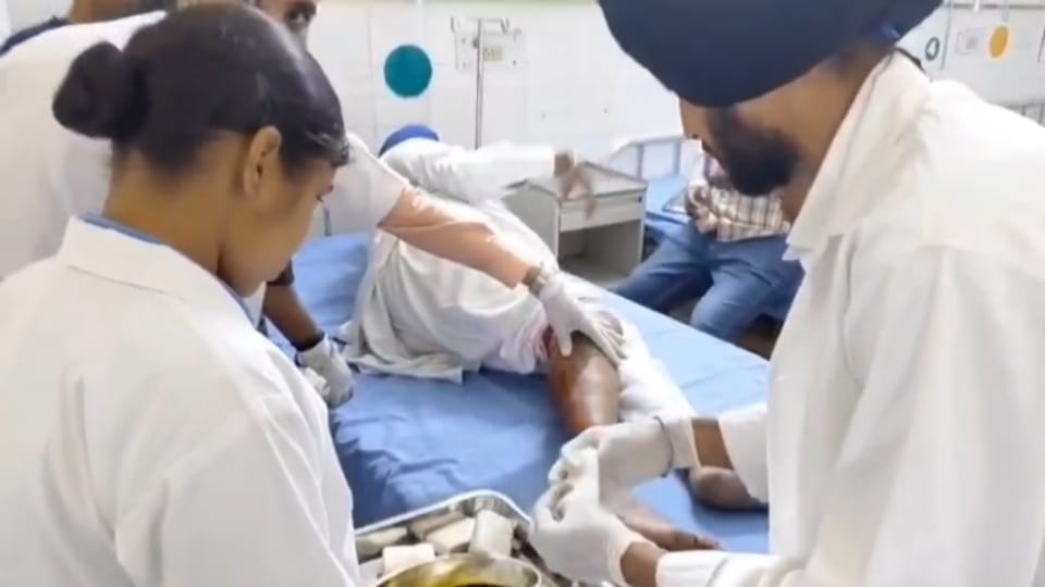 Firing between two groups cver soil mining in Jira ferozepur one injured