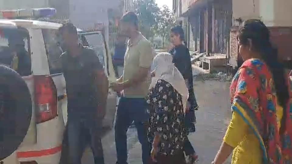 होटल में देह व्यापार का खुलासा