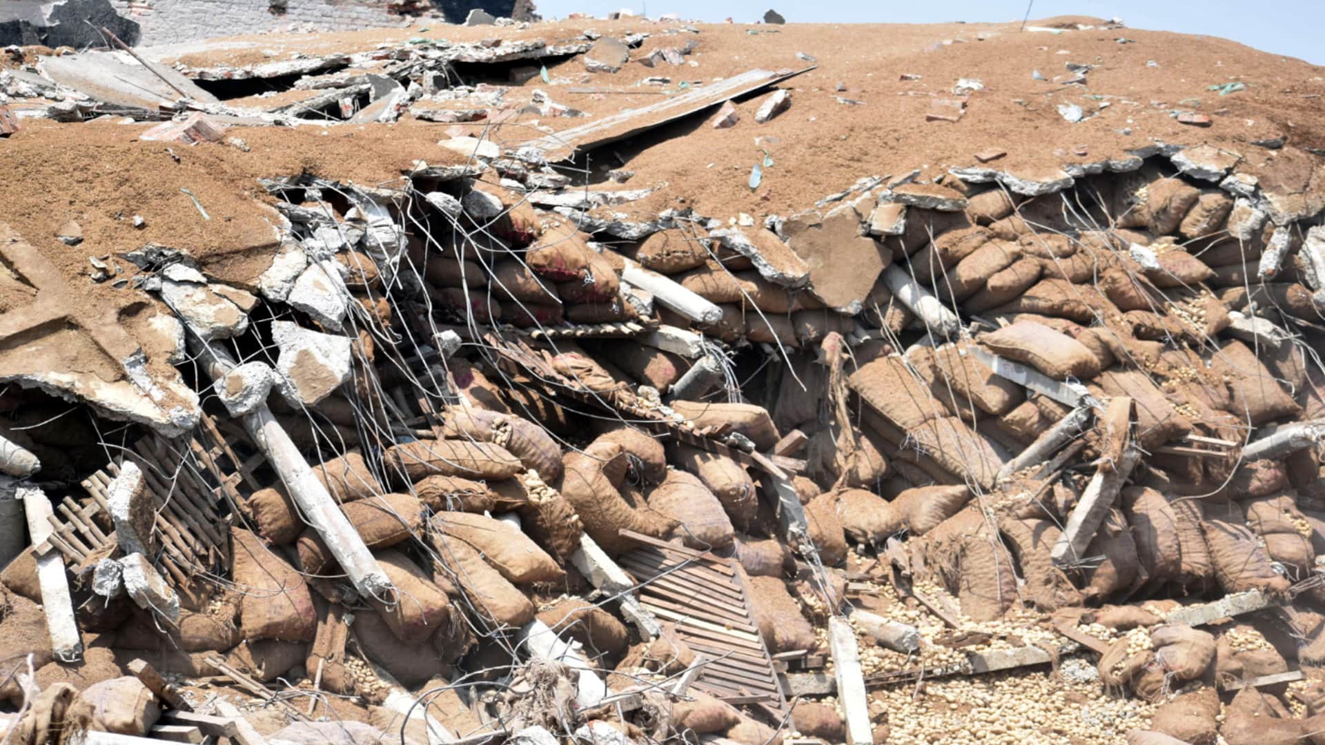 Video of cold storage collapse goes viral, people ask - if you knew then why didn you save the workers