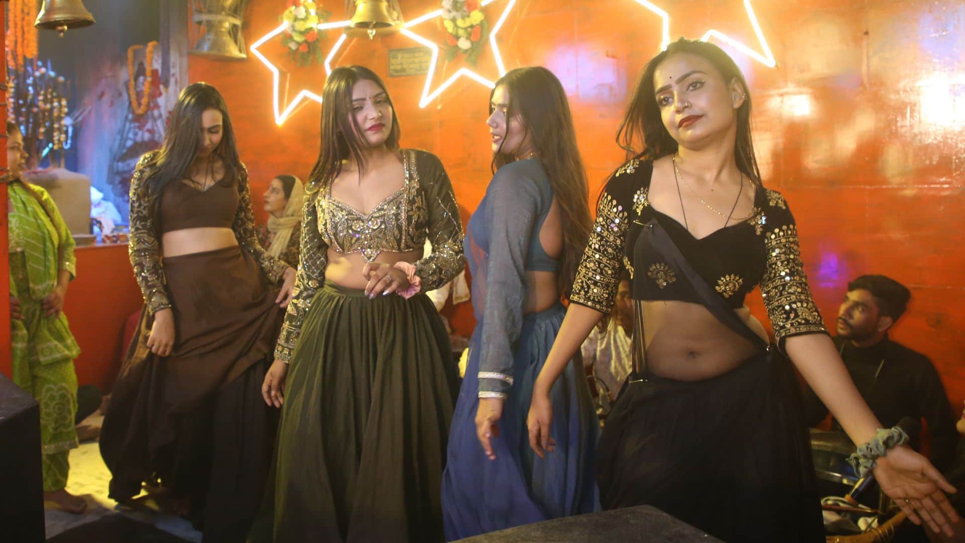 Courtesans Perform Dance Offering Heartfelt Tribute to Lord Nataraj Amidst Tears at Cremation Ground