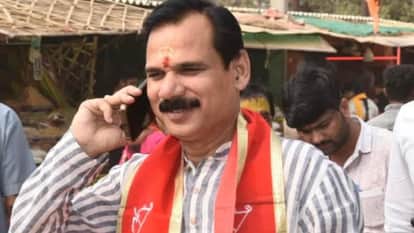 Jhansi: Police raids former block chief Charan Singh's house