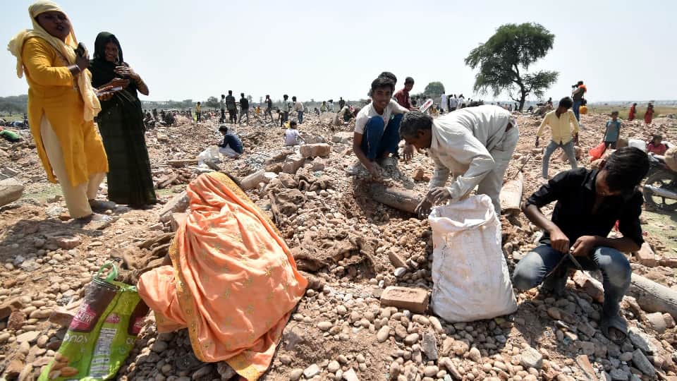 Prayagraj Cold Storage Did accident occur due to excessive ammonia gas Former Minister says No information