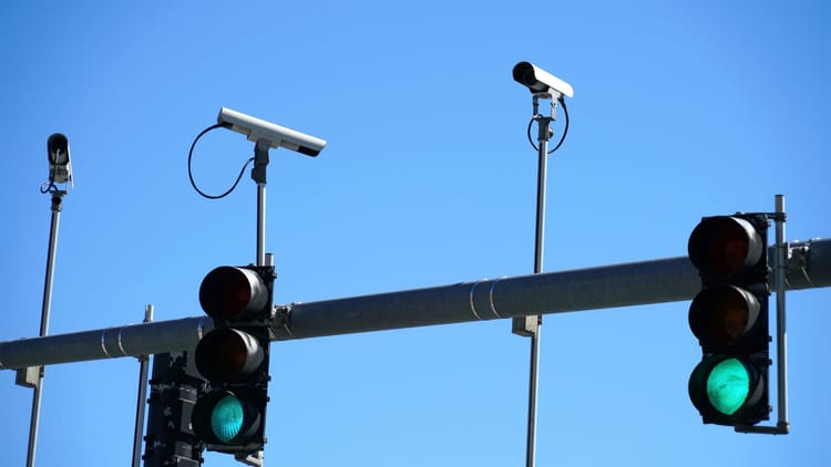 Bihar : यातायात नियमों का उल्लंघन करने पर ऑटोमेटिक कट जाएगा चालान; स्मार्ट ट्रैफिक सिस्टम की तैयारी शुरू