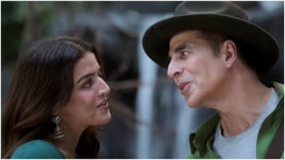 Akshay Kumar Reacts To Backlash For Romancing 26 Years Younger Wamiqa Gabbi Says It Happens In Hollywood