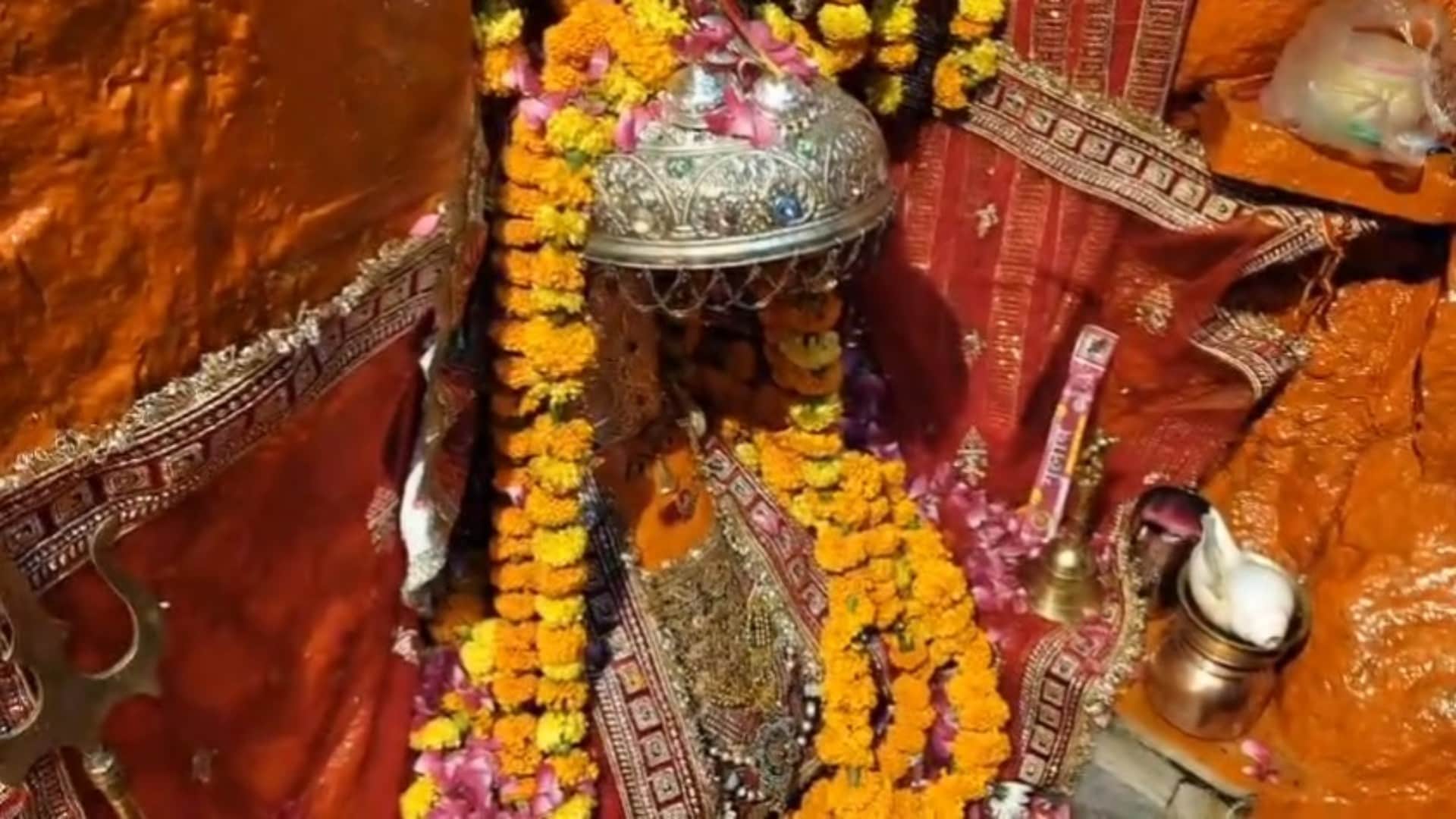 Chaitra Navratri: Devotees Flock to Shrine of Goddess Ashapura at Asalpur Dham on Navratri Ashtami