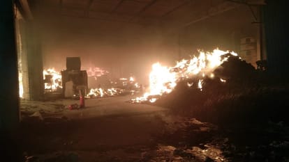 A massive fire broke out in a factory in Panipat