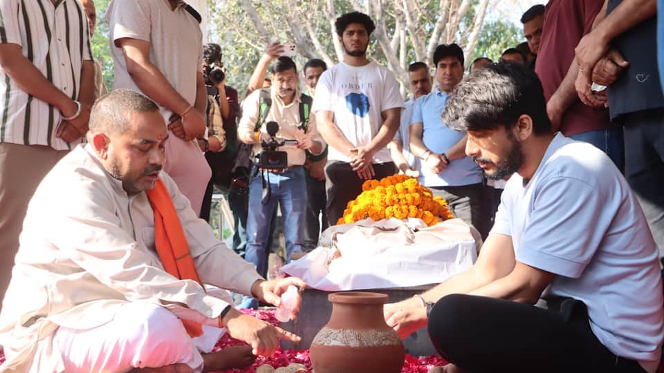 Harish Rana Passive Euthanasia After 13 years of suffering Harish merges with the five elements