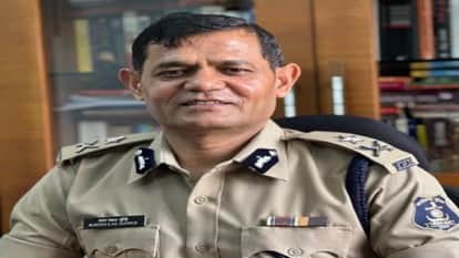 IG Ratan Lal Dangi suspended after viral photo in chhattisgarh