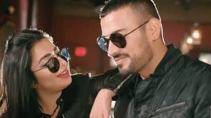 dhurandhar 2 fame singer jasmine sandlas love story struggle and depression after breakup with garry sandhu