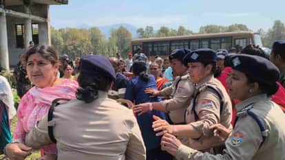 Proposed law university in Ranipokhari has fallen prey to politics Jollygrant Dehradun News in hindi