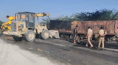 Banda Massive Fire Erupts Following Violent Collision Between Two Trucks Three Burned Alive One Injured