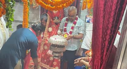 Kanpur DM Visits Maa Kushmandas Shrine Performs Havan and Worship with Wife Rashmi Singh