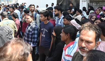 Kanpur Delivery notifications received but no cylinders delivered 4 000 strong waiting list at agencies