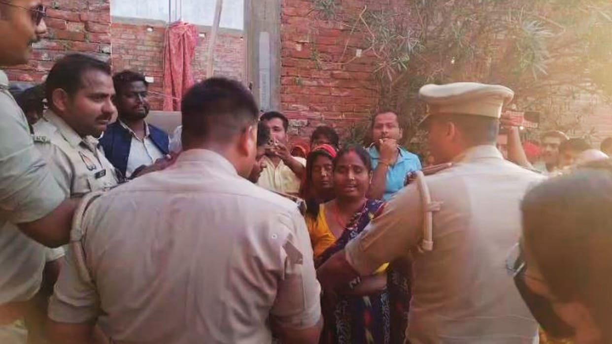 Maternal Death at Private Hospital Allegations of Holding Newborn Hostage Over 50,000 rupees Uproar