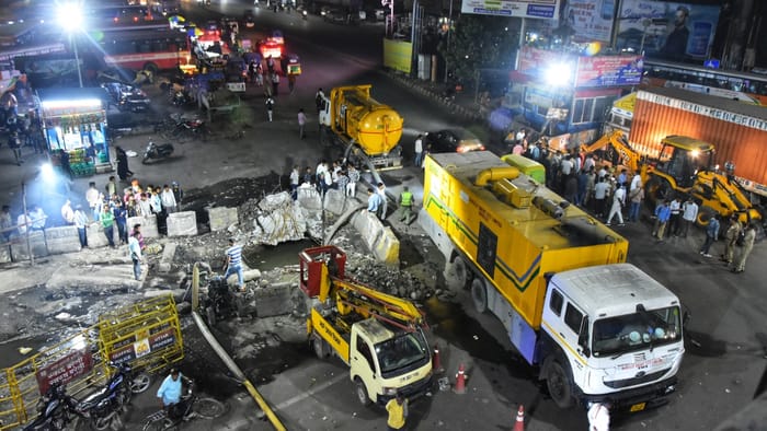 No Trace Found of Youth Who Fell into Open Drain in Bareilly