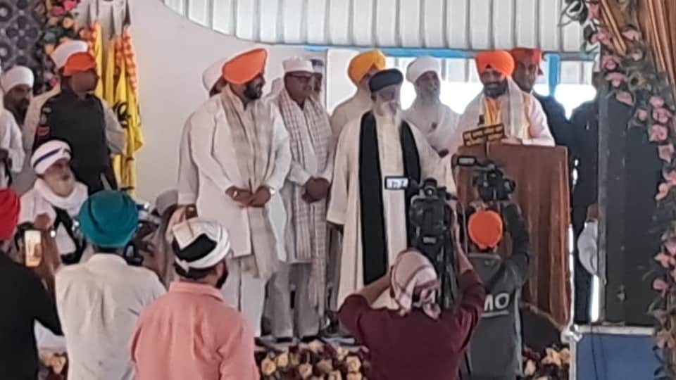 Haryana CM Nayab Saini paid obeisance at Gurudwara in Jagraon