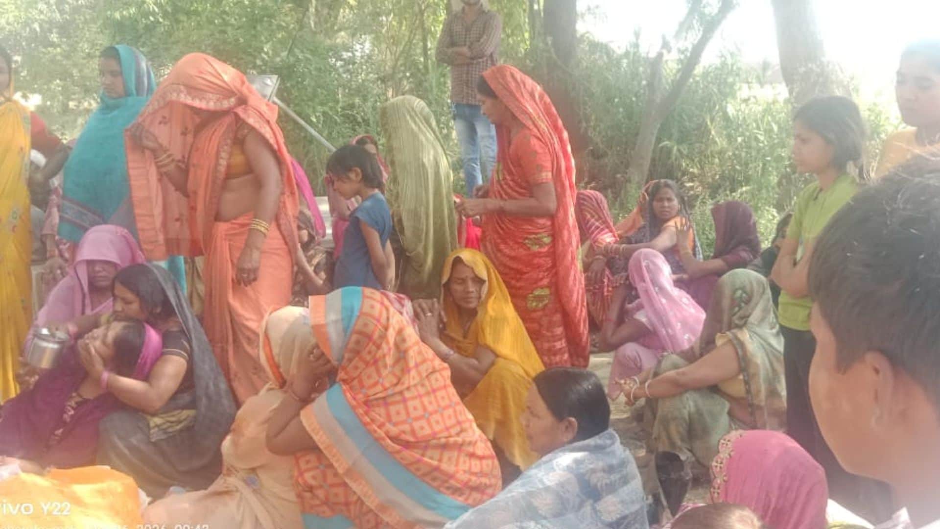 Lineman climbs pole after securing power shutdown falls death when supply is restored in bhadohi