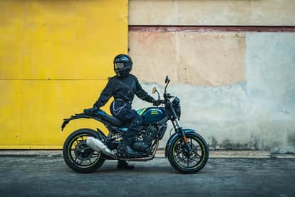 2026 Royal Enfield Guerrilla 450 Motorcycle Launched in India Know Price Features Specs