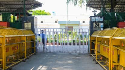 congress Office eviction 24 akbar road postponed deadline update