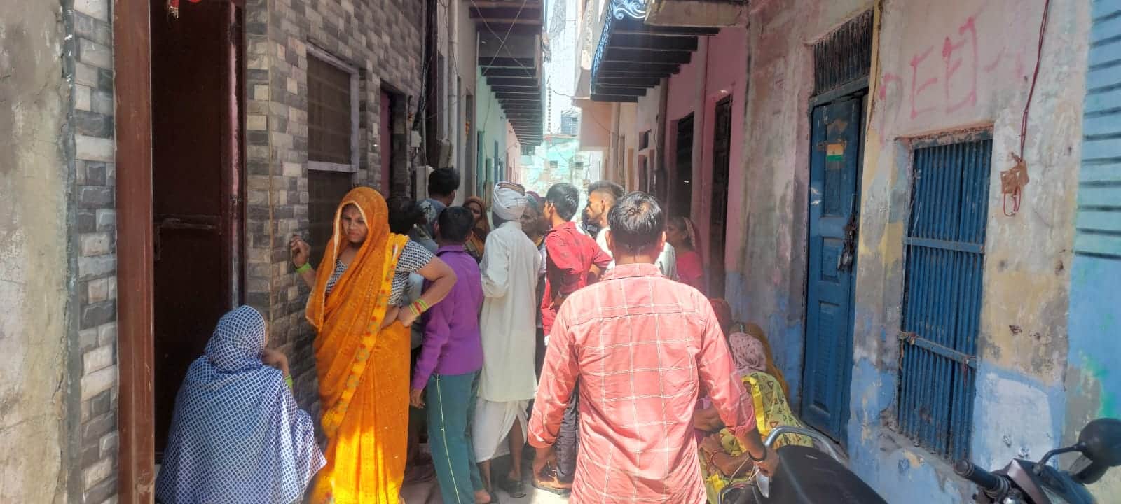 Girl brutally murdered in Agra mother says my daughter was snatched away during Navratri