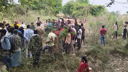 UP Accident Tractor-trolley packed with devotees overturns in Varanasi chaos ensues as screams ring out