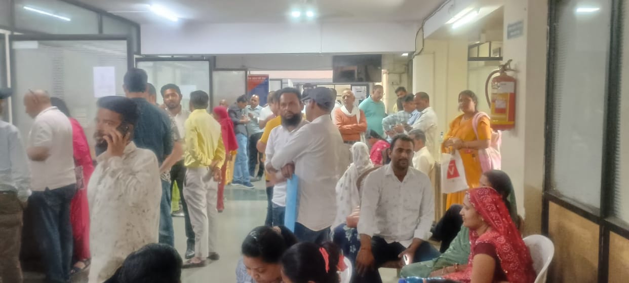 Bhopal News: Rush to Buy Property in Bhopal; Crowds Swarm Registry Offices Ahead of Rate Hikes, Demand Surges