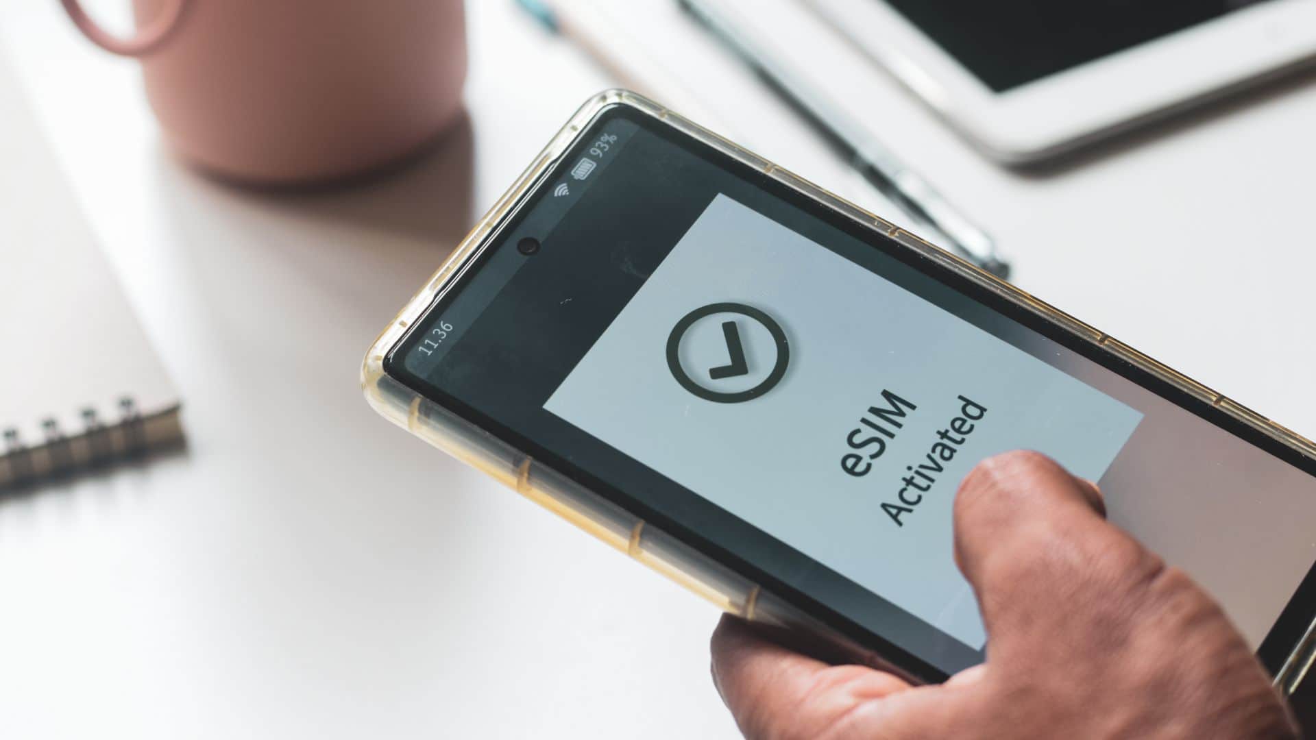 Physical SIM vs e-SIM: How to Switch and Why It Is the Future of Mobile Connectivity