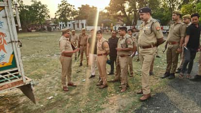 Hardoi Elderly Man Crushed to Death by Loader Enraged Mob Kills Driver and His Brother