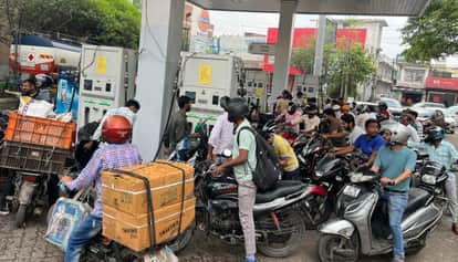 Kanpur Fuel Alert Eerie Silence at Some Pumps Crowds Swarming at Others Motorists in Distress in Shivrajpur