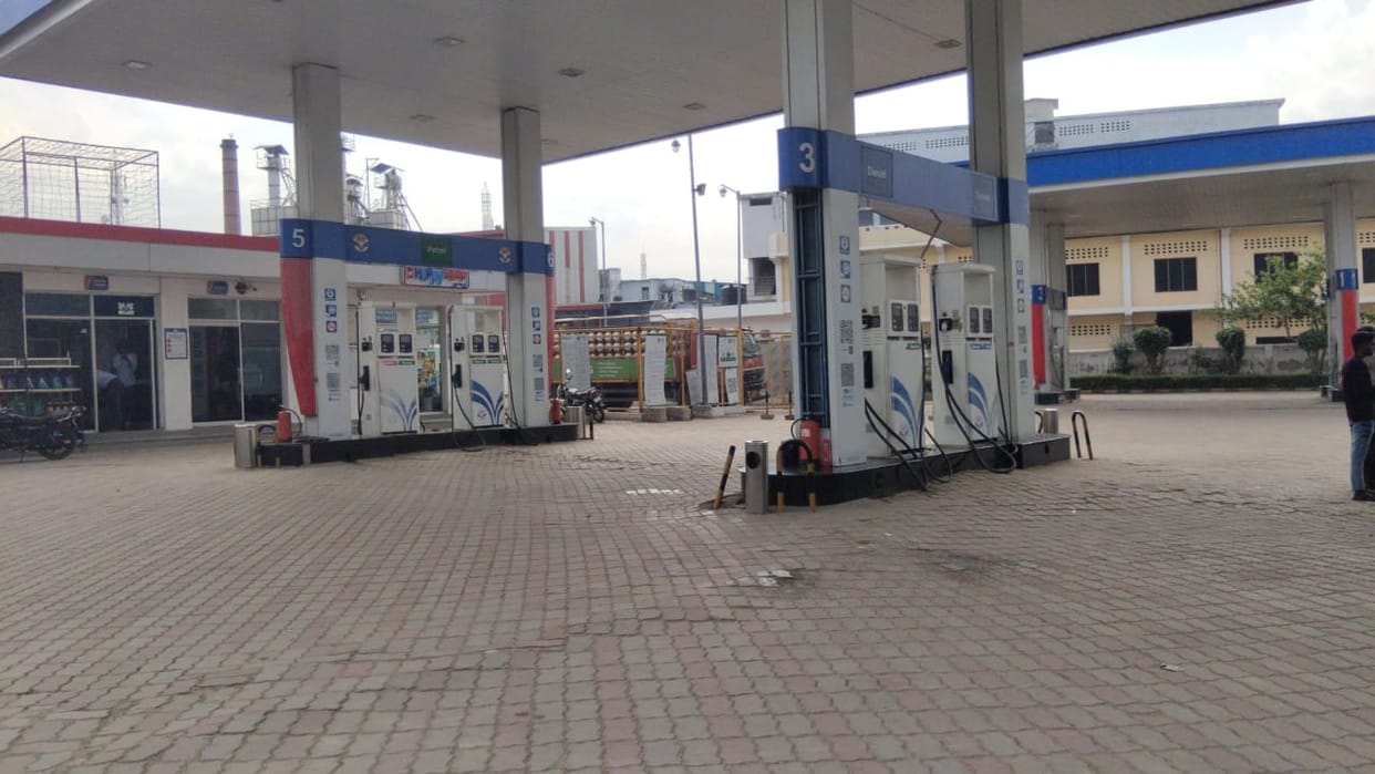 Accusing of giving him bad petrol youth poured petrol on himself