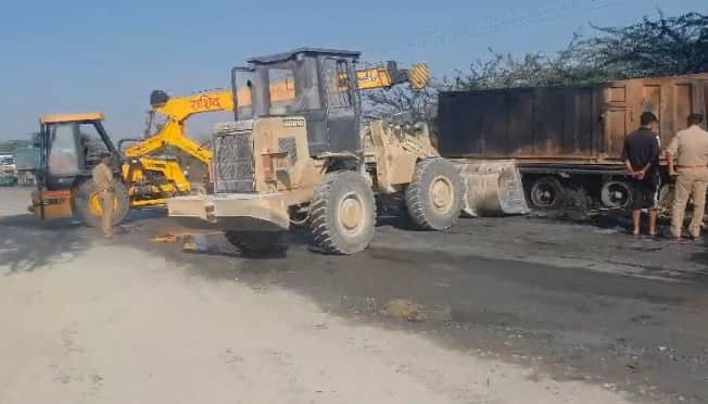 Banda Accident Three Burnt Alive Sir Screams Were Coming from the Cabin They Writhed in Agony for 20 Minutes