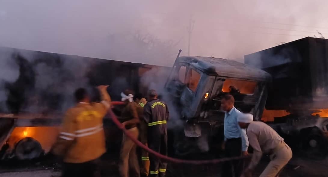 Banda Accident Three Burnt Alive Sir Screams Were Coming from the Cabin They Writhed in Agony for 20 Minutes