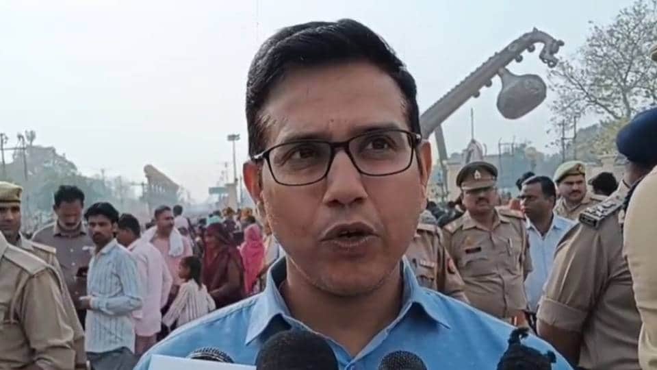 Throngs of devotees descend upon Ayodhya for Ram Navami over 1 million take holy dip in Saryu River by 9 AM