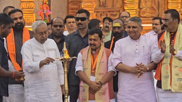 Ram Navami : रामनवमी शोभा यात्रा में शामिल हुए सीएम, मनोज तिवारी ने बांधा समां; अरुण गोविल भी रहे मौजूद