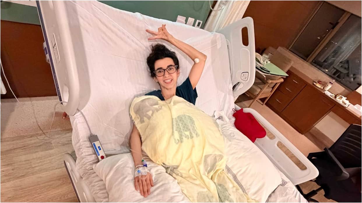Hrithik Roshan Girlfriend Saba Azad hospitalised shares Health Update saying Worst 14 days of my life