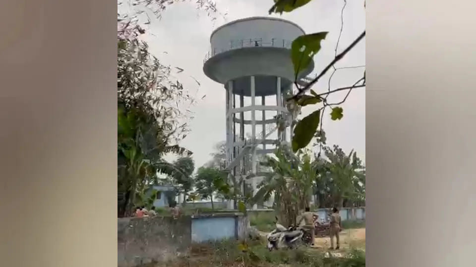 Climbing atop a water tank, the teenager shouted, Marry me to my lover or I will jump