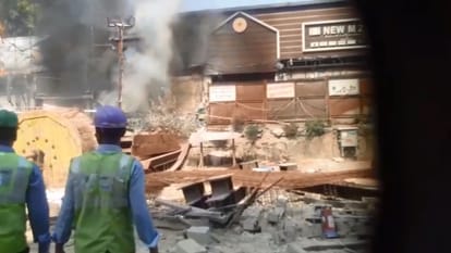 Kanpur Guest House Engulfed in Flames People Flee Outside to Save Their Lives Major Tragedy Averted